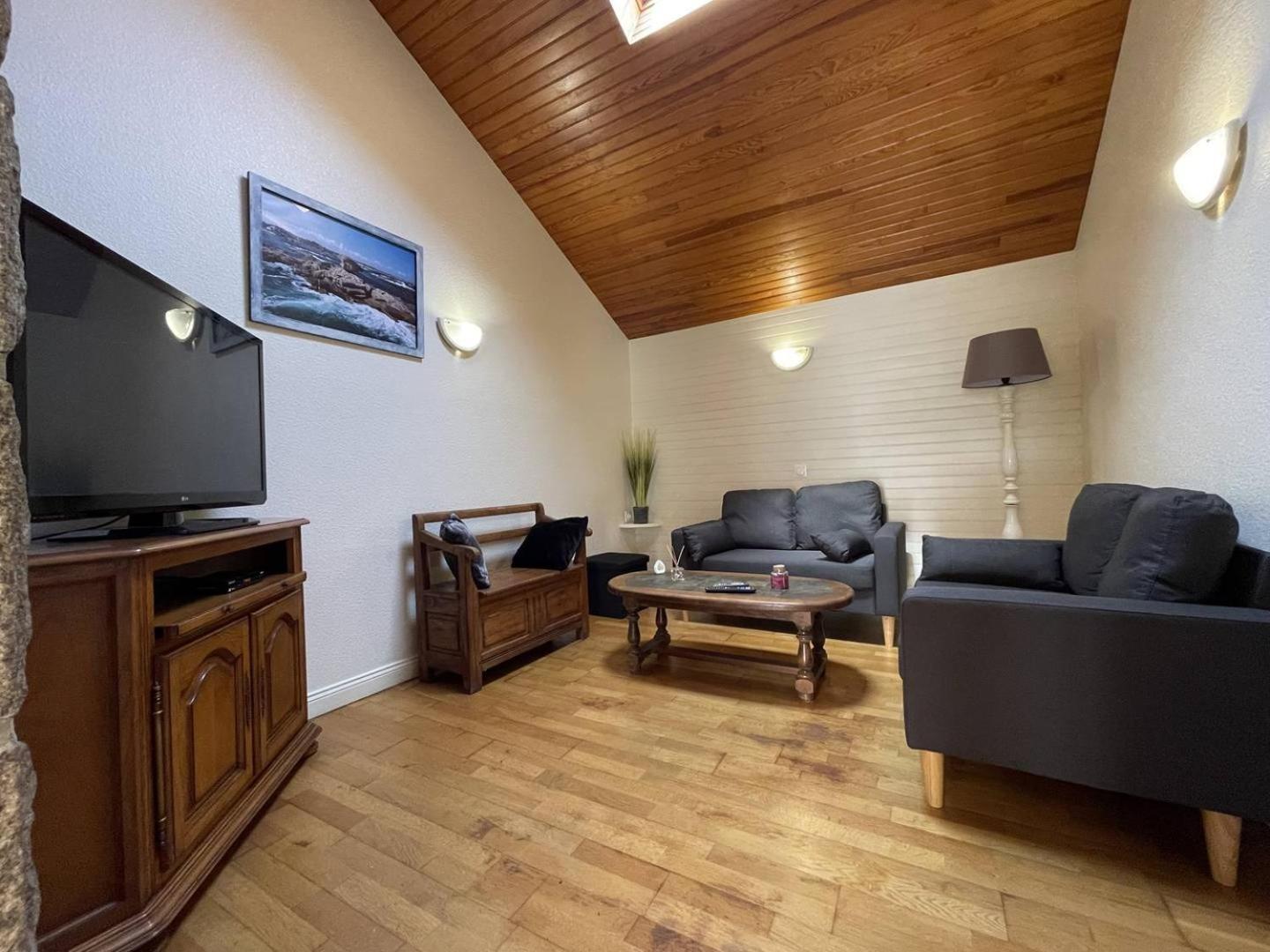 Maison Vue Sur Avec Jardin Wifi Au Port De Ploumanac'h A - Ref 325 Perros-Guirec