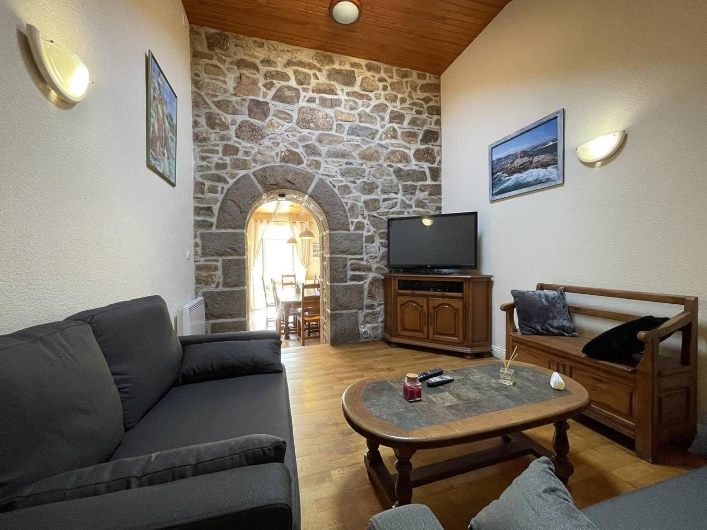 Maison Vue Sur Avec Jardin Wifi Au Port De Ploumanac'h A - Ref 325